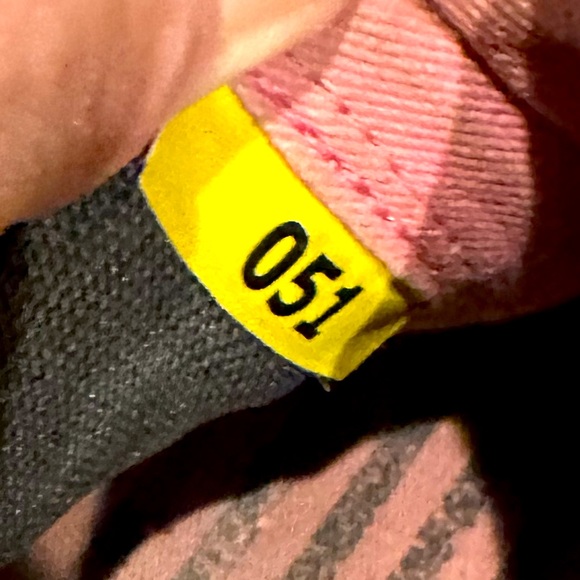 Vintage RARE Size 10 Royal Elastics Andy Warhol Striped LE Numbered Sneakers - Picture 6 of 8